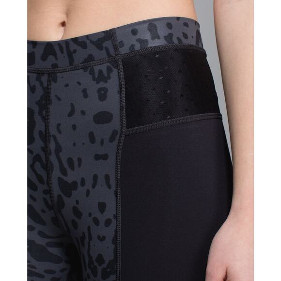 LULULEMON Just Breathe Pant Size 2 Animal Swirl Deep Coal Light / Black - Picture 2 of 8